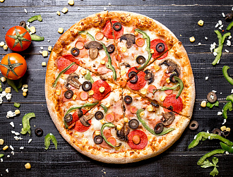 История культового блюда: пицца в контексте культуры и инноваций